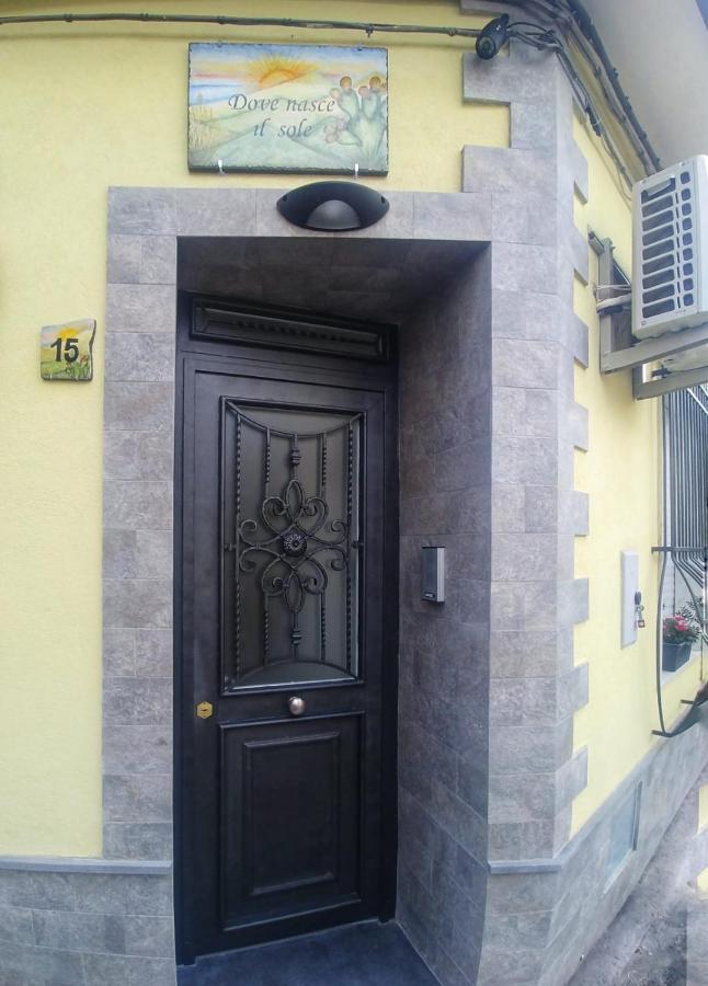 Dove Nasce Il Sole B&B Nicolosi Exterior foto